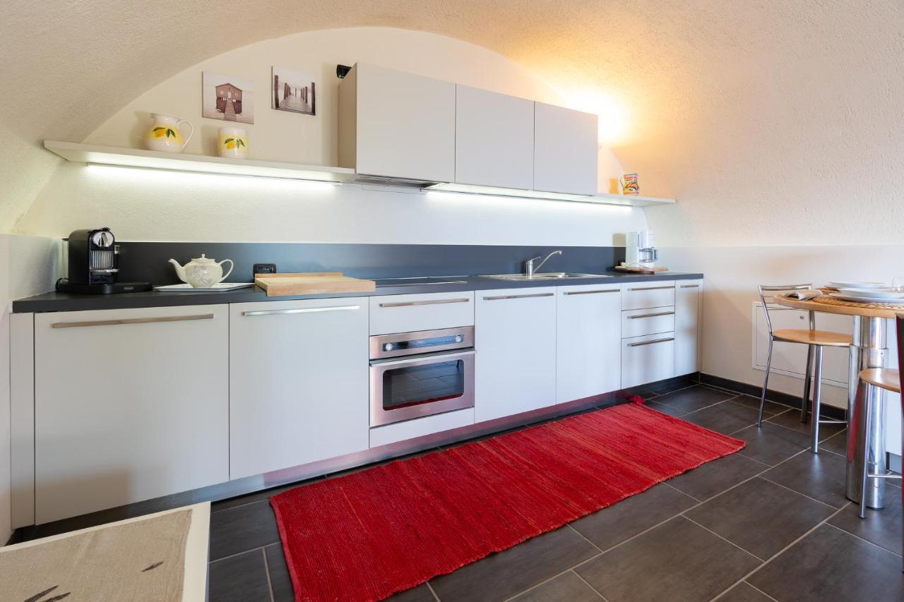 Casa Di Campagna Tony Con Piscina E Vista Lago Gravedona Eksteriør bilde